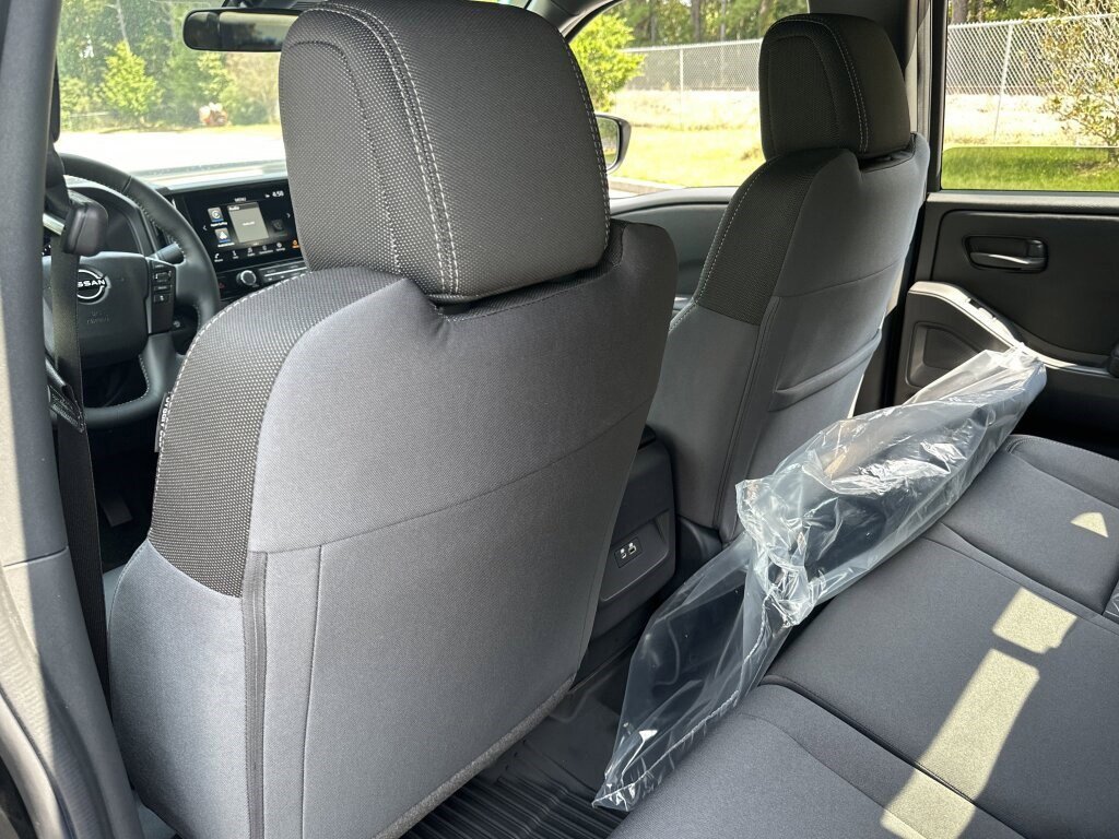 New 2026 Nissan Frontier SV image 24