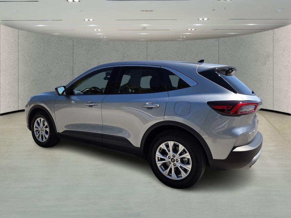 Used 2024 Ford Escape Active image 5