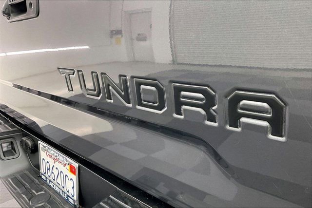 Used 2021 Toyota Tundra Limited w/ Limited Premium Package image 32