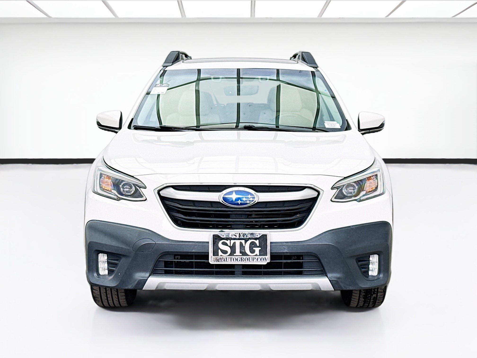 Used 2022 Subaru Outback Limited AWD/4WD image 2