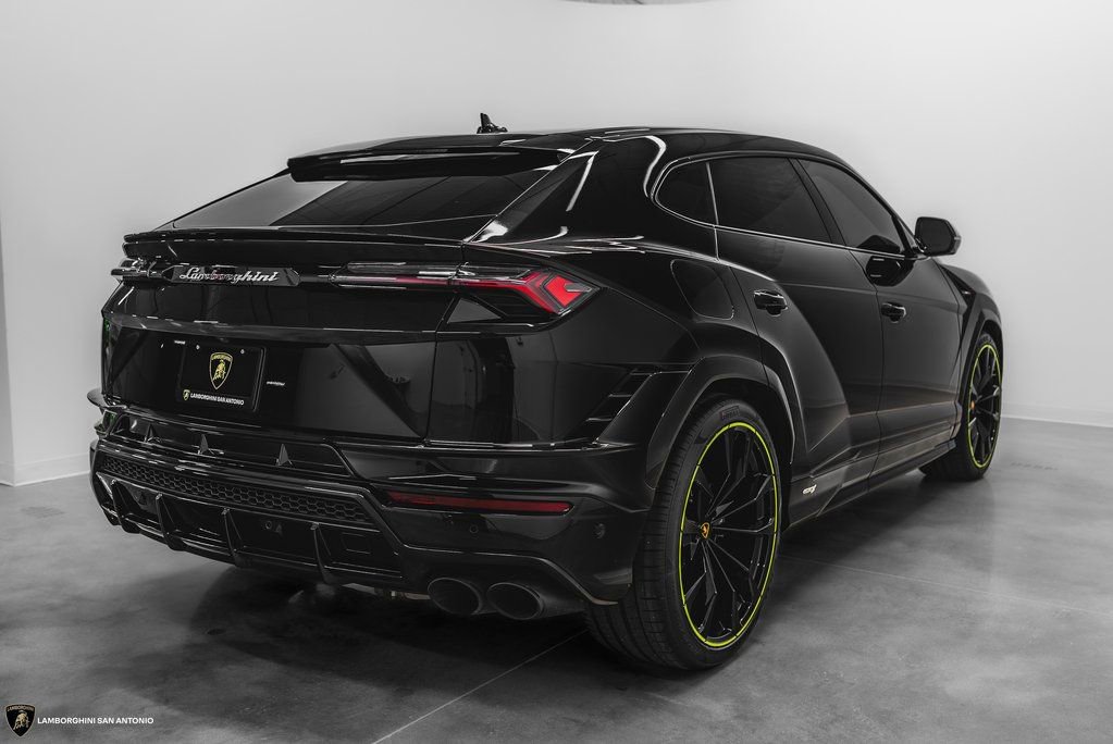 Used 2024 Lamborghini Urus S image 33
