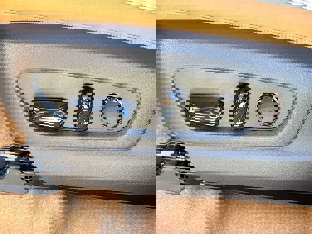 New 2026 Lexus RZ 350e 2WD image 15