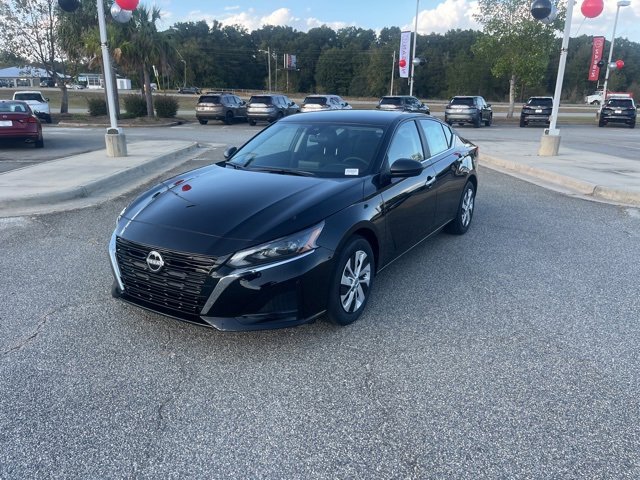 New 2025 Nissan Altima 2.5 S image 4