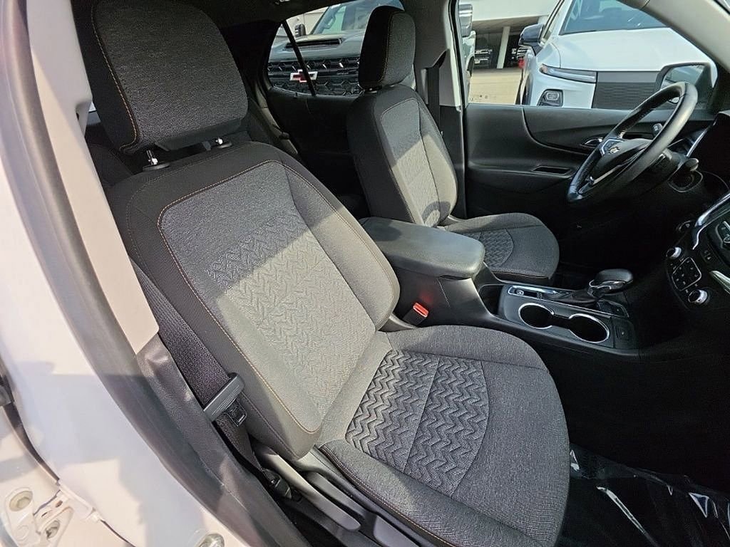 Used 2022 Chevrolet Equinox LT AWD/4WD image 30