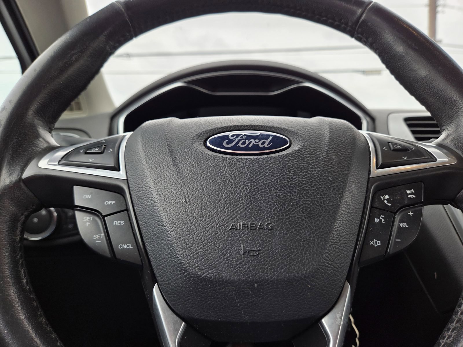 Used 2014 Ford Fusion Titanium FWD image 15