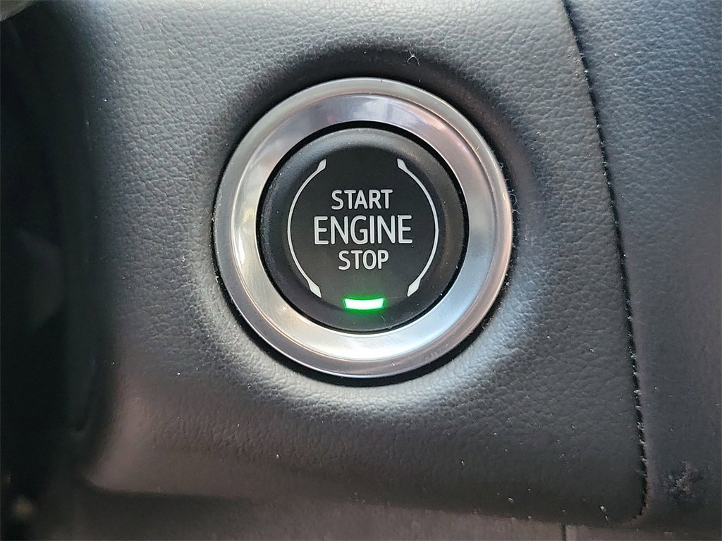 Used 2021 Chevrolet Suburban Z71 w/ Rear Media and Nav Package image 21