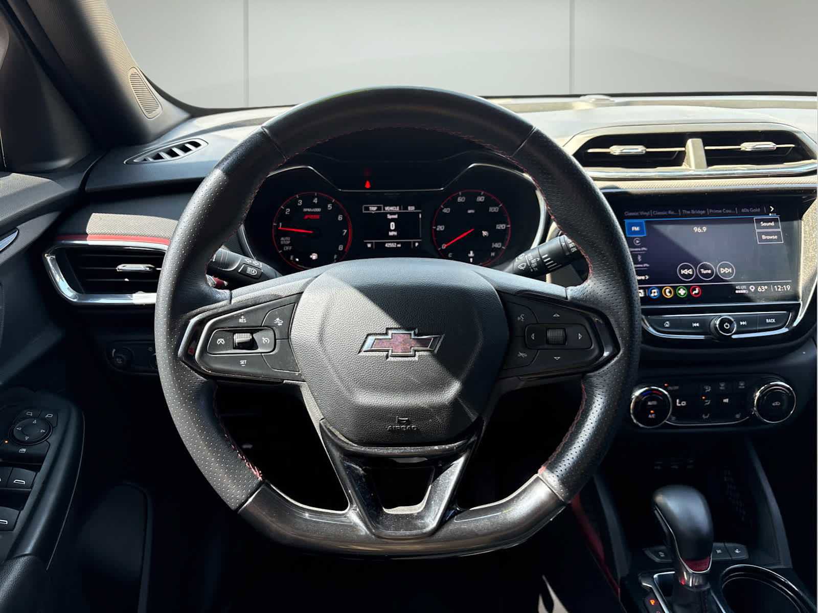 Used 2021 Chevrolet TrailBlazer RS w/ Convenience Package image 23