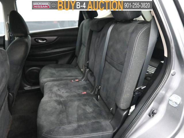 Used 2016 Nissan Rogue S w/ Appearance Package image 15