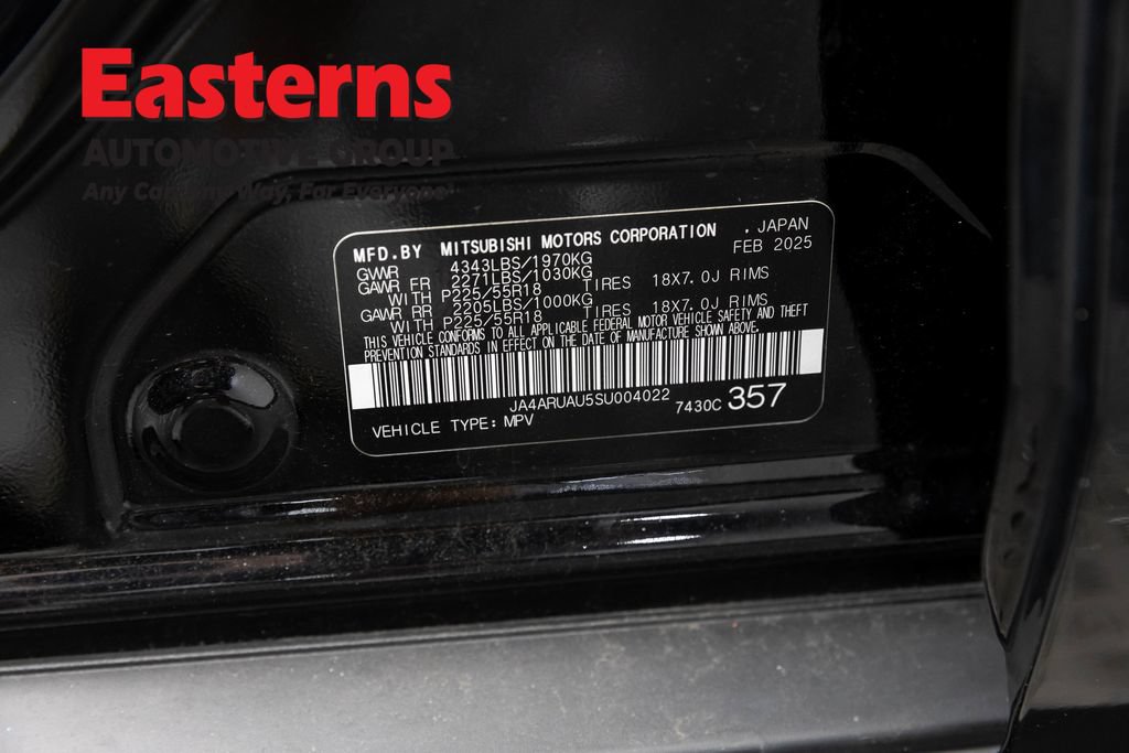 Used 2025 Mitsubishi Outlander Sport LE AWD/4WD image 34