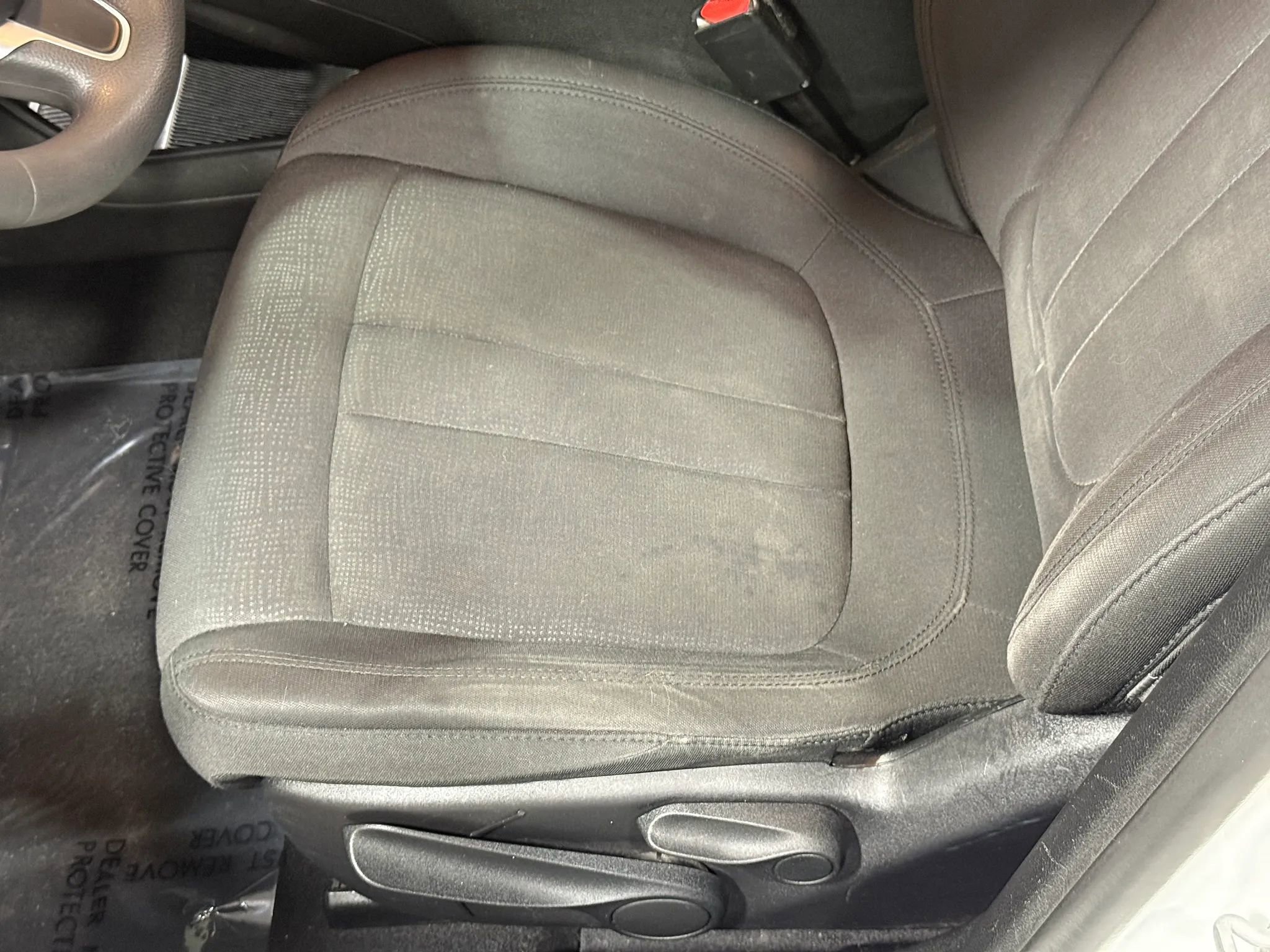 Used 2017 Chrysler 200 LX FWD image 19