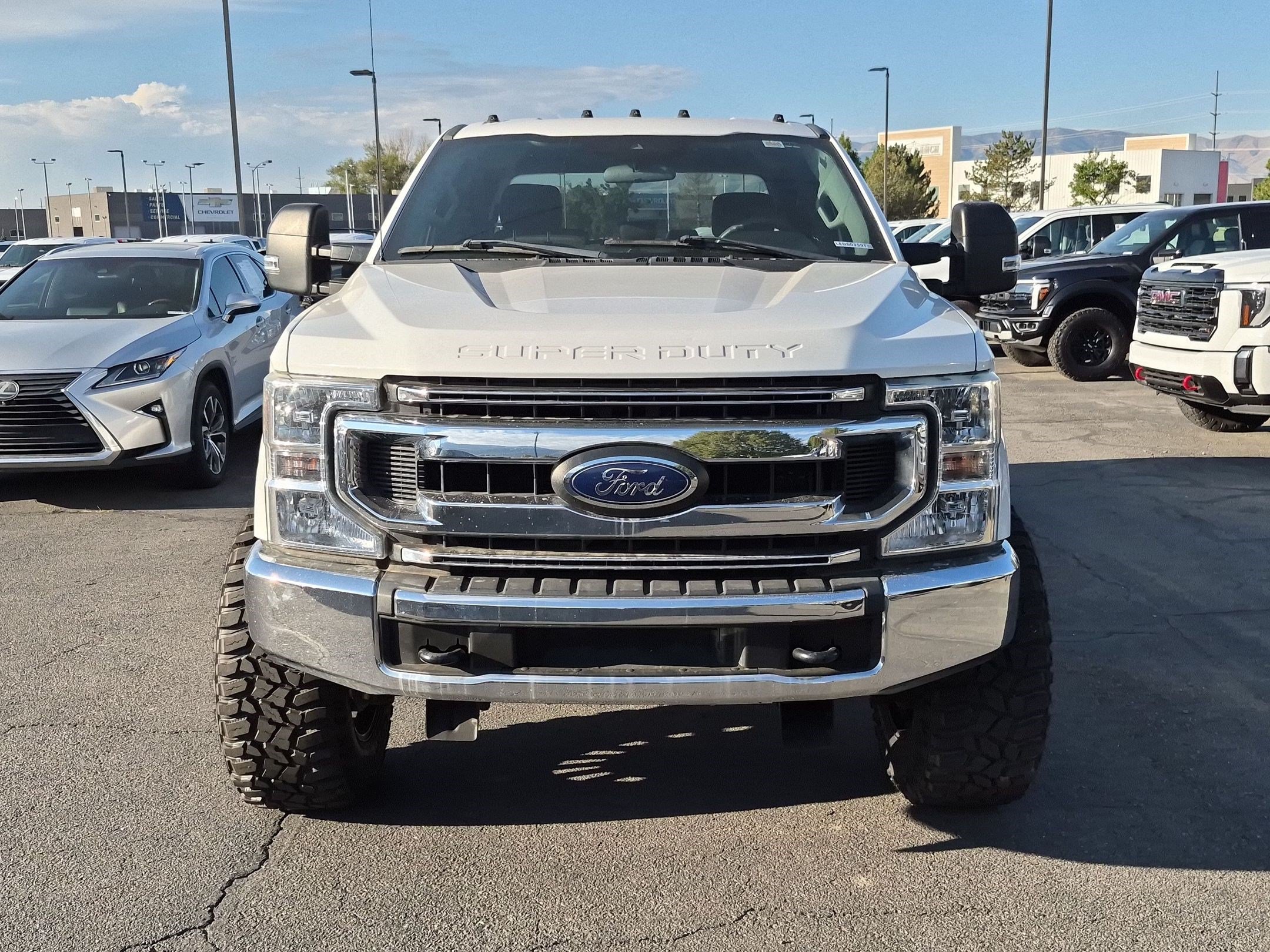 Used 2020 Ford F250 XLT w/ FX4 Off-Road Package AWD/4WD image 11