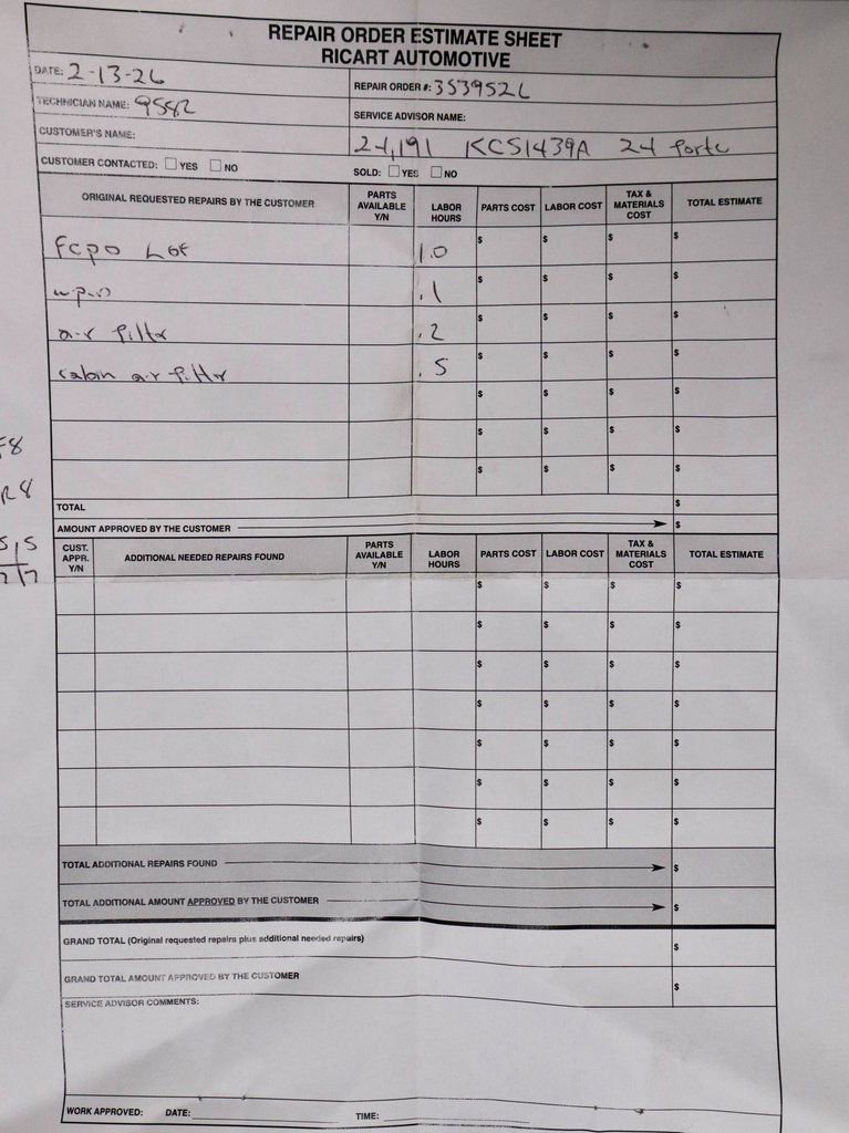 Used 2024 Kia Forte GT-Line w/ GT-Line Premium Package image 5