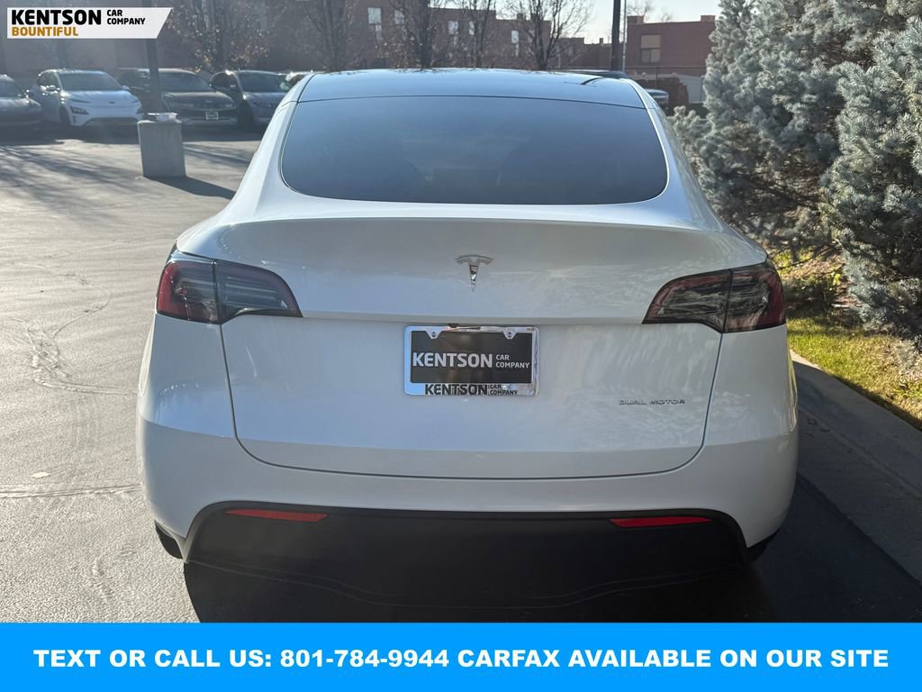 Used 2023 Tesla Model Y Long Range image 7