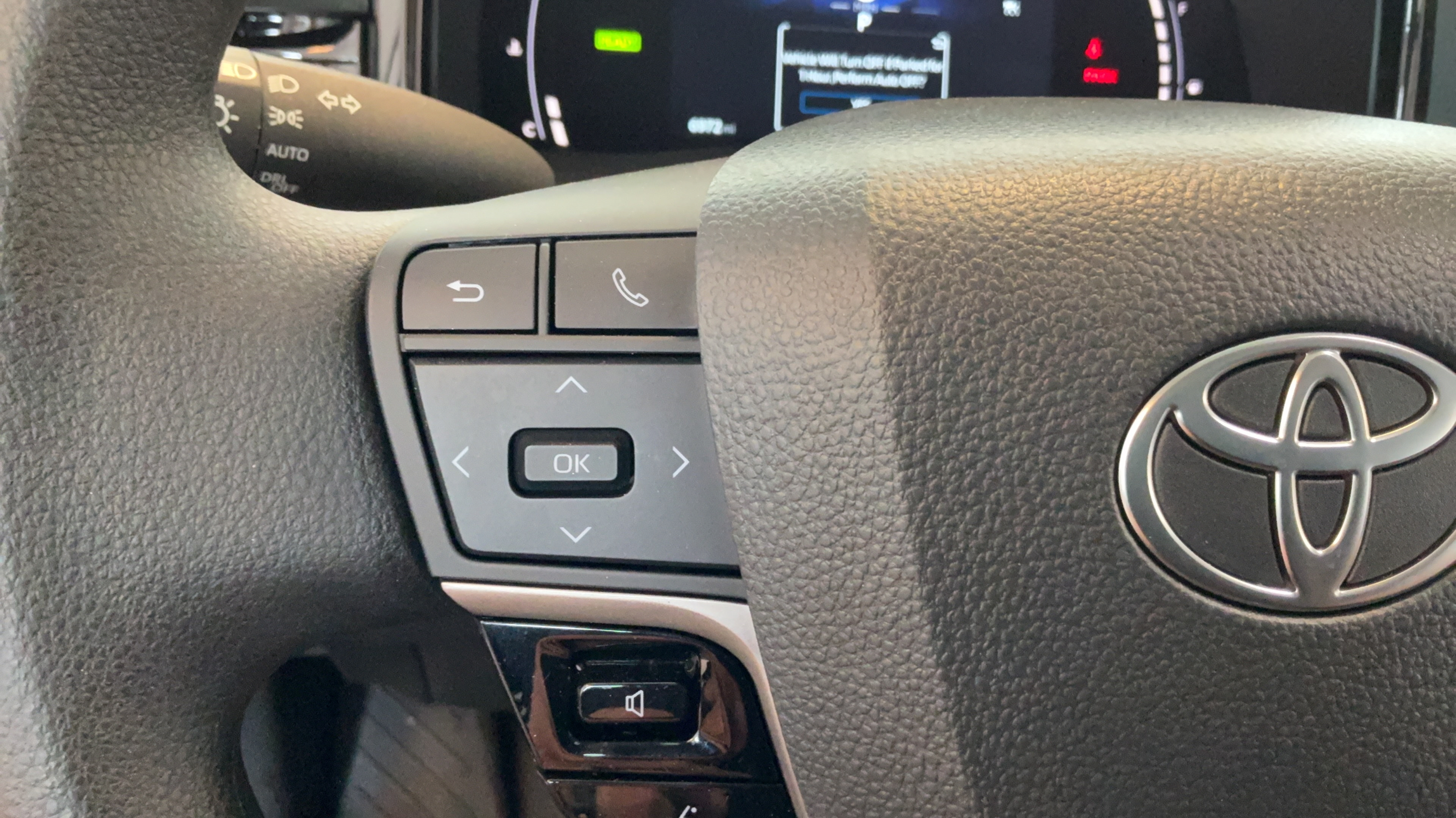 Certified 2025 Toyota Camry LE w/ Convenience Package FWD image 16