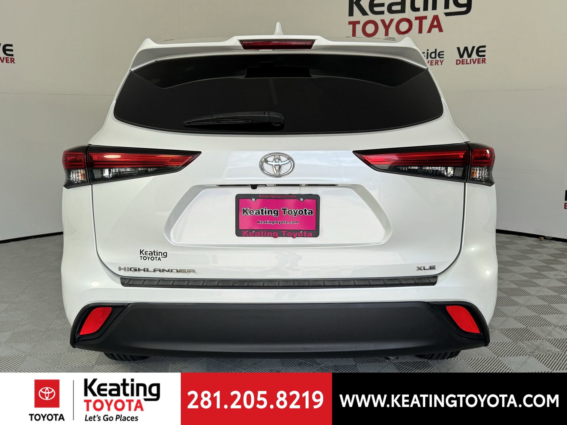 Used 2022 Toyota Highlander XLE image 6