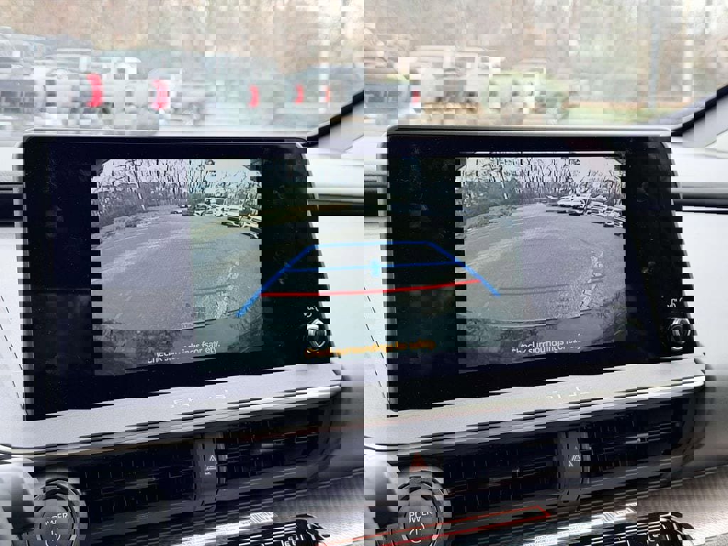 New 2026 Toyota Prius XLE image 4