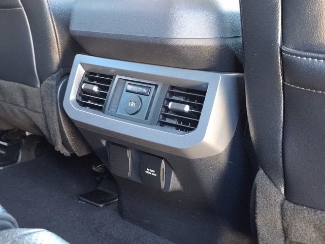 Used 2023 Ford F450 Lariat w/ Lariat Ultimate Package AWD/4WD image 10