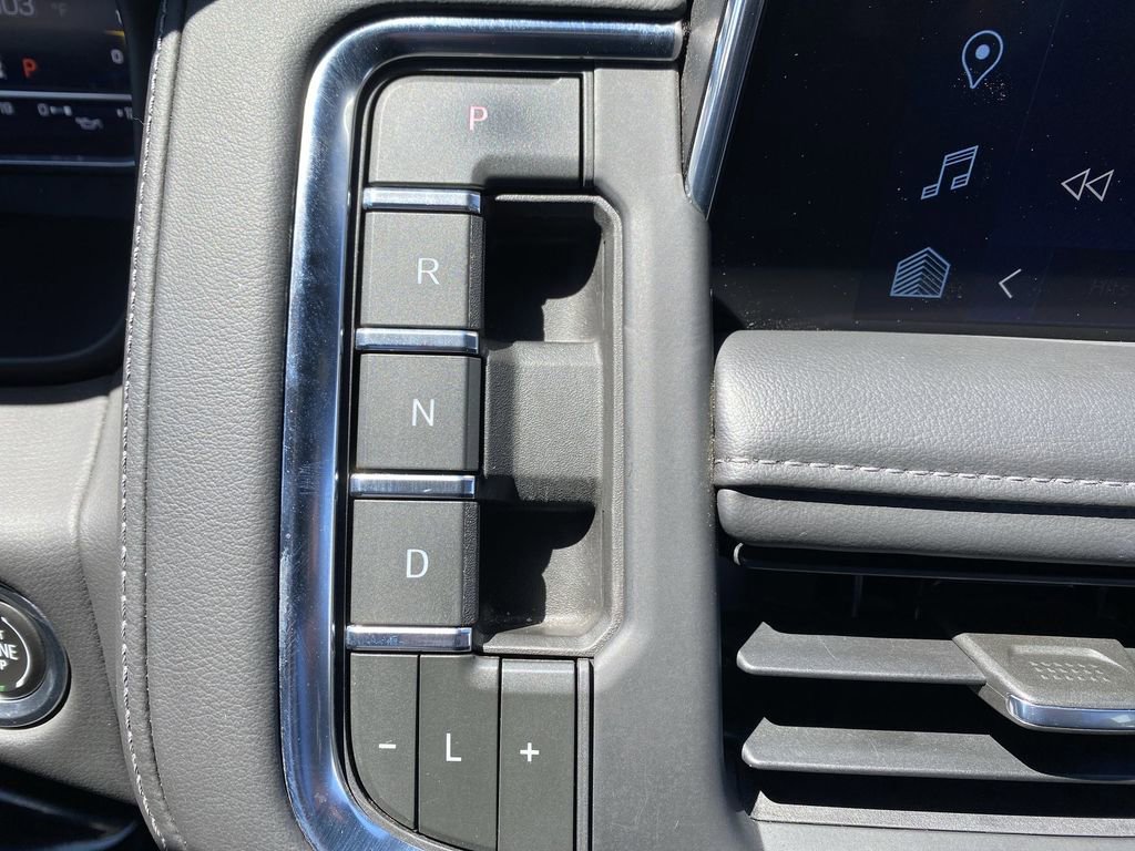 Used 2023 Chevrolet Tahoe LT image 16