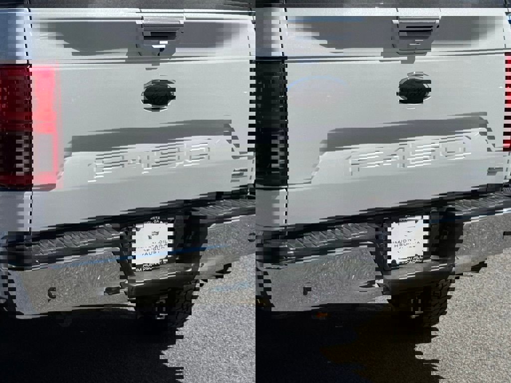 Used 2020 Ford F150 Lariat w/ Equipment Group 502A Luxury image 10