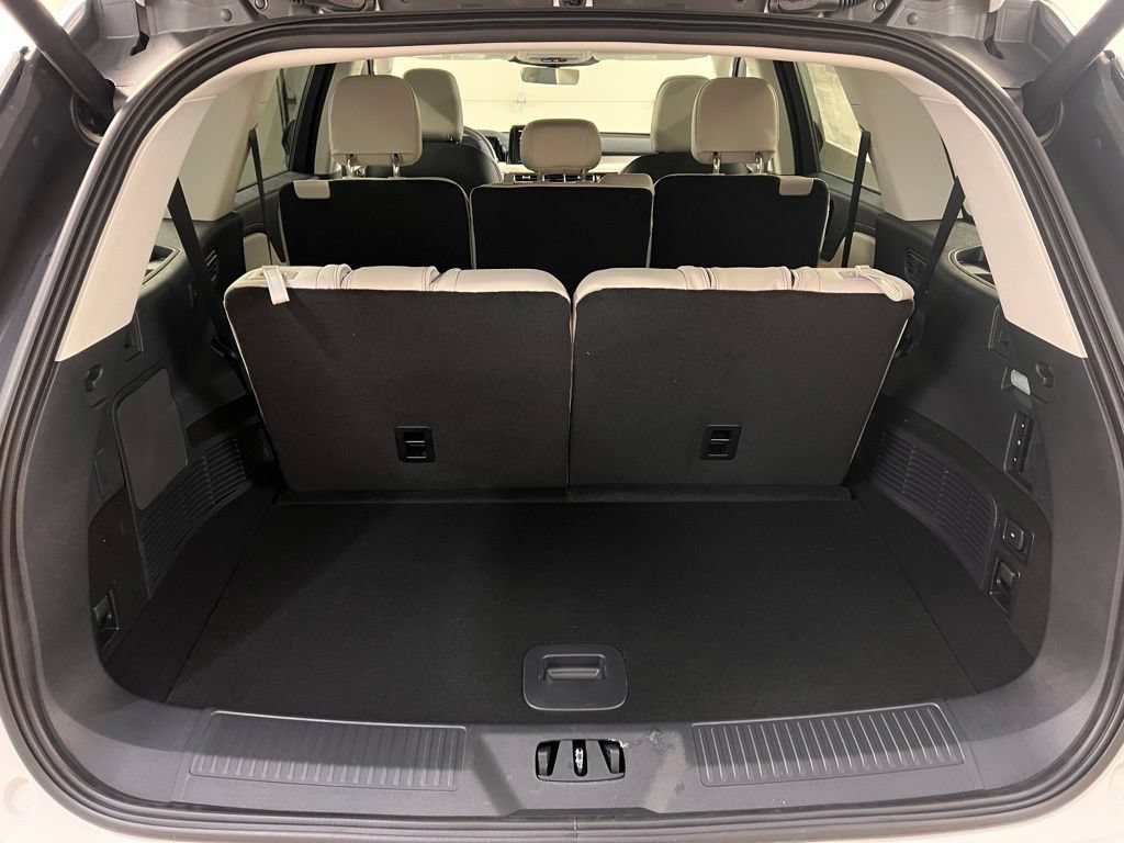 Used 2026 Lincoln Aviator Reserve AWD/4WD image 38