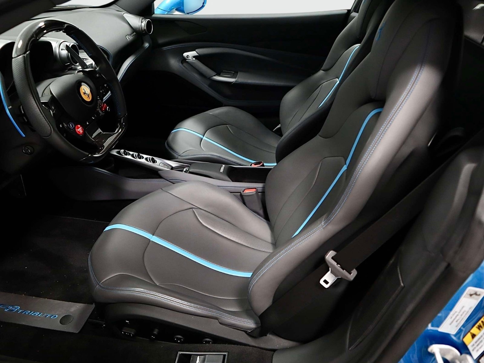 Certified 2022 Ferrari F8 Tributo RWD image 21