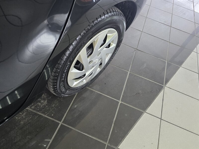 Used 2015 Toyota Prius C Two FWD image 32