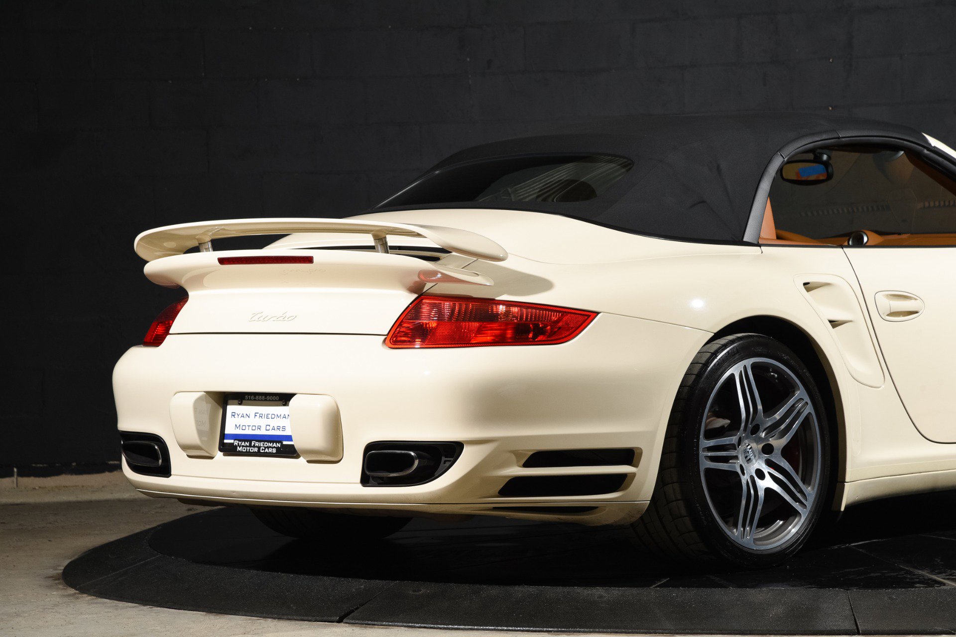 Used 2009 Porsche 911 Turbo image 40