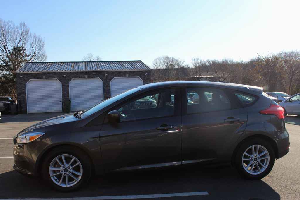Used 2018 Ford Focus SE image 10