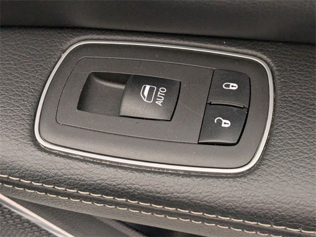 Used 2022 RAM 1500 Laramie image 36