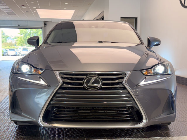 Used 2017 Lexus IS 200t w/ Navigation System Package RWD image 6