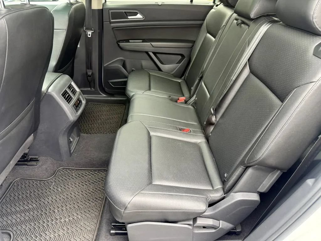 Used 2019 Volkswagen Atlas SE w/ Panoramic Sunroof Package AWD/4WD image 14