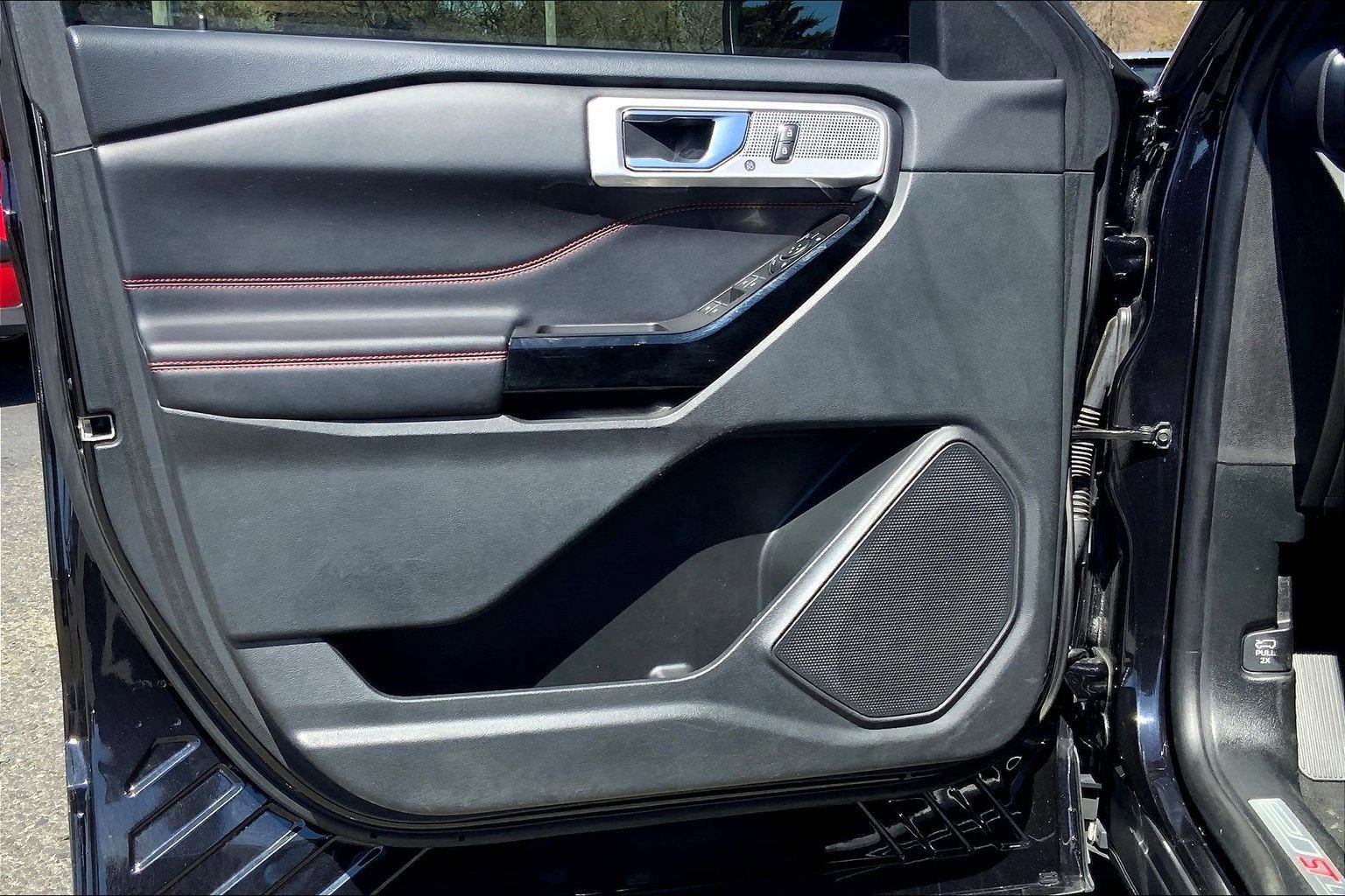 Used 2022 Ford Explorer ST-Line image 22