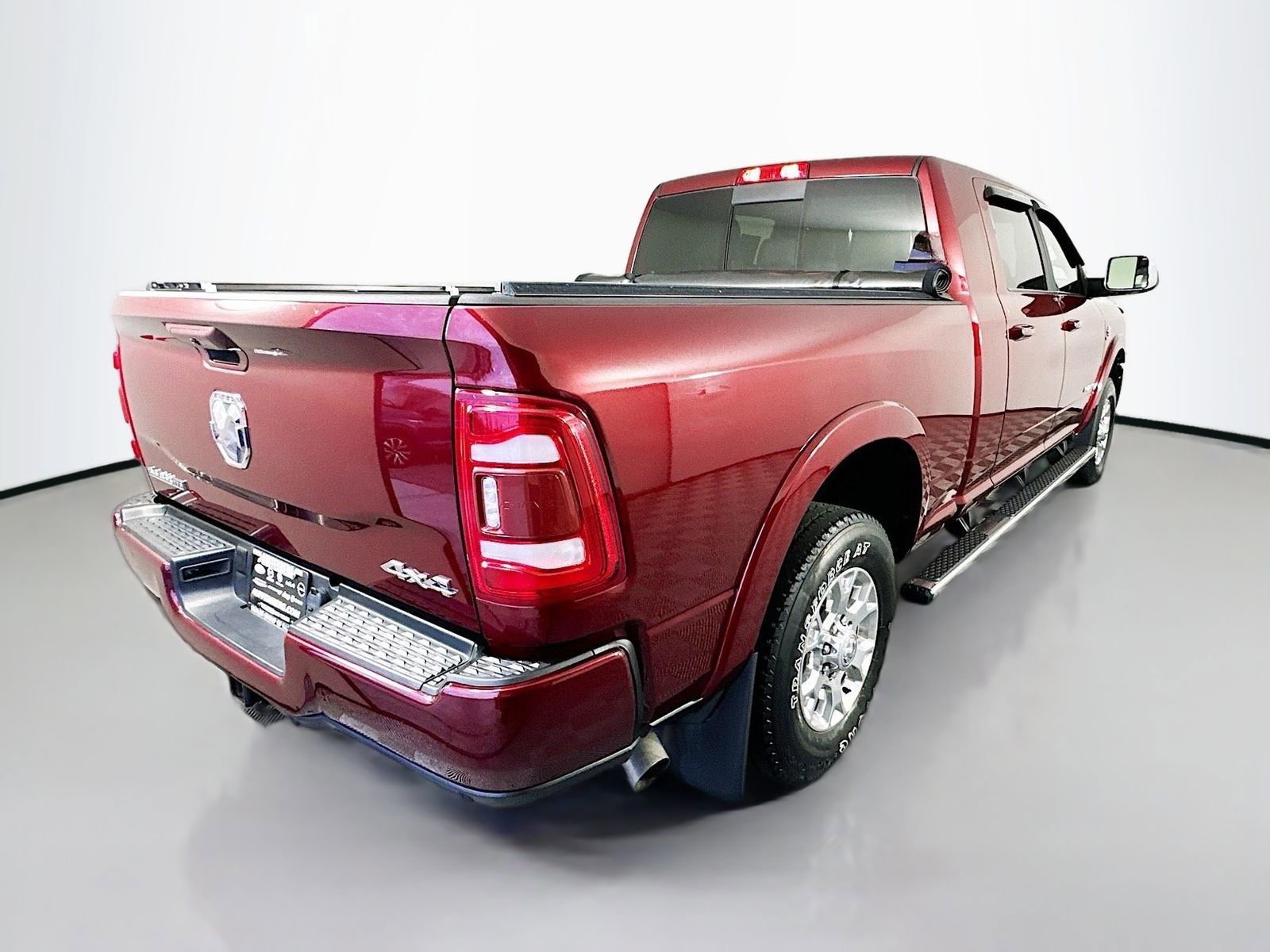 Used 2022 RAM 2500 Laramie AWD/4WD image 7