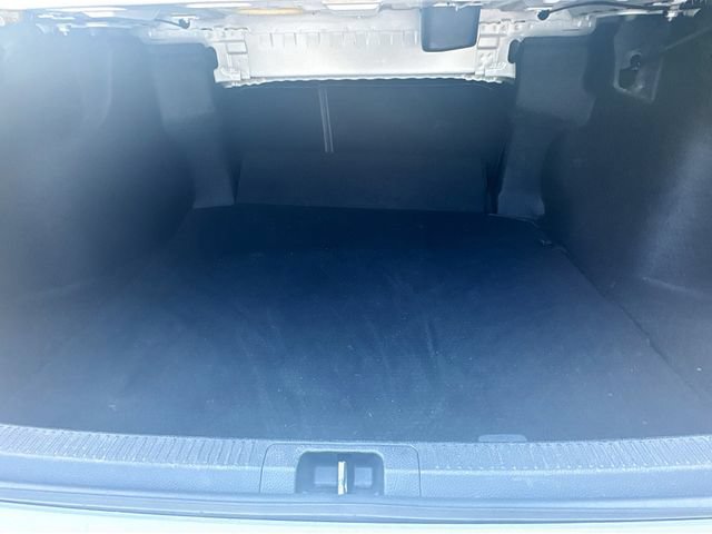 Used 2018 Toyota Camry LE FWD image 29
