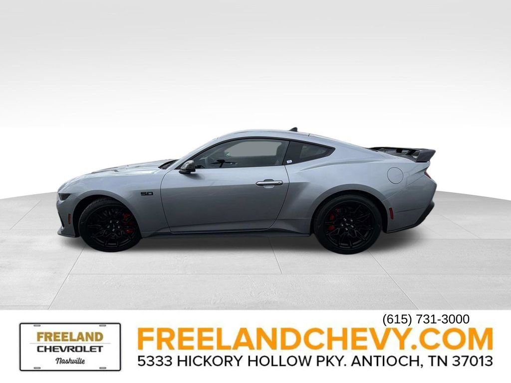 Used 2025 Ford Mustang GT Premium w/ GT Performance Package image 6