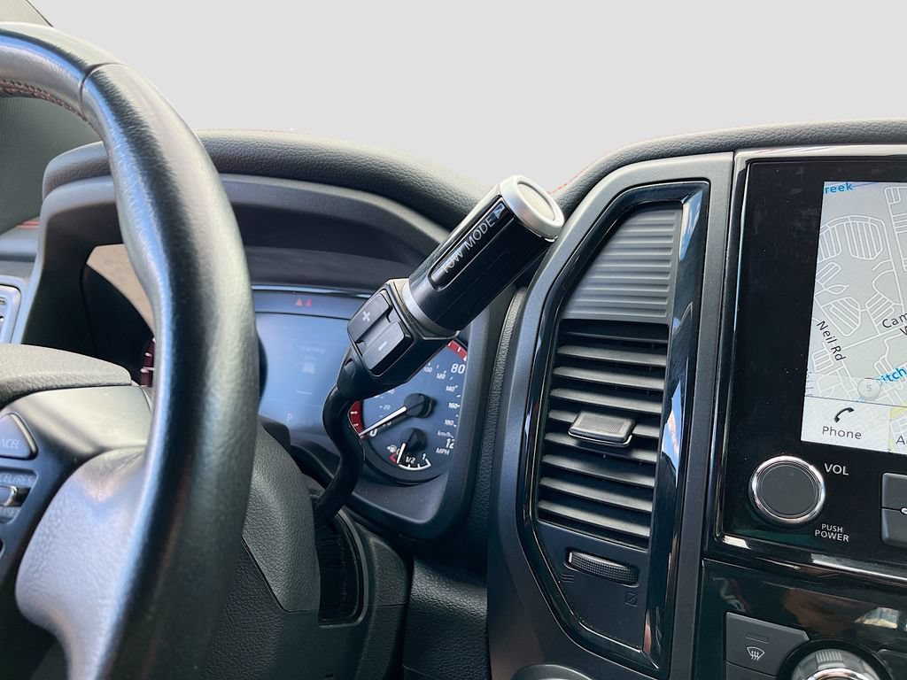 Used 2023 Nissan Titan PRO-4X w/ Off Road Protection Package AWD/4WD image 17