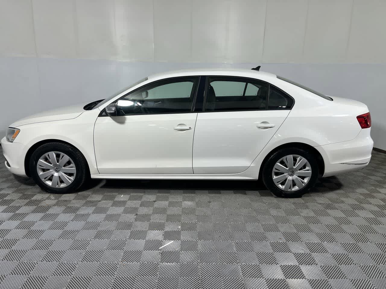 Used 2014 Volkswagen Jetta SE FWD image 5
