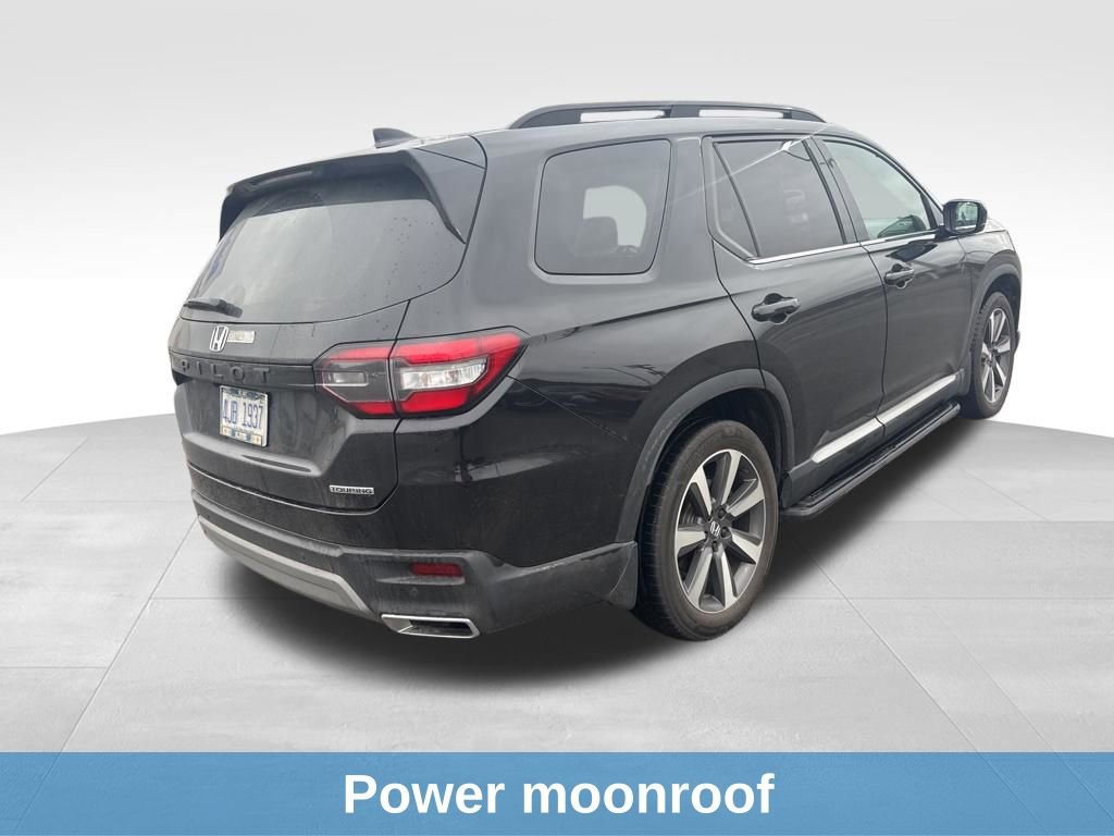 Used 2024 Honda Pilot Touring image 9