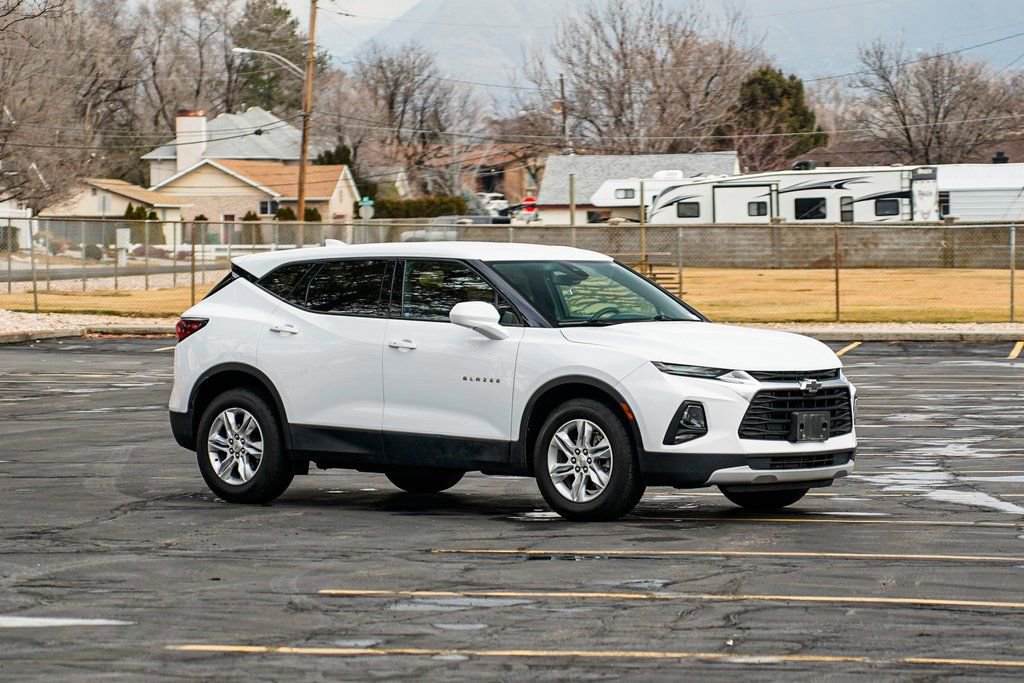 Used 2021 Chevrolet Blazer LT image 3