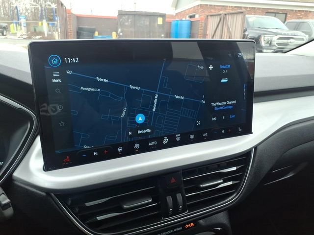 Certified 2024 Ford Escape Platinum image 19