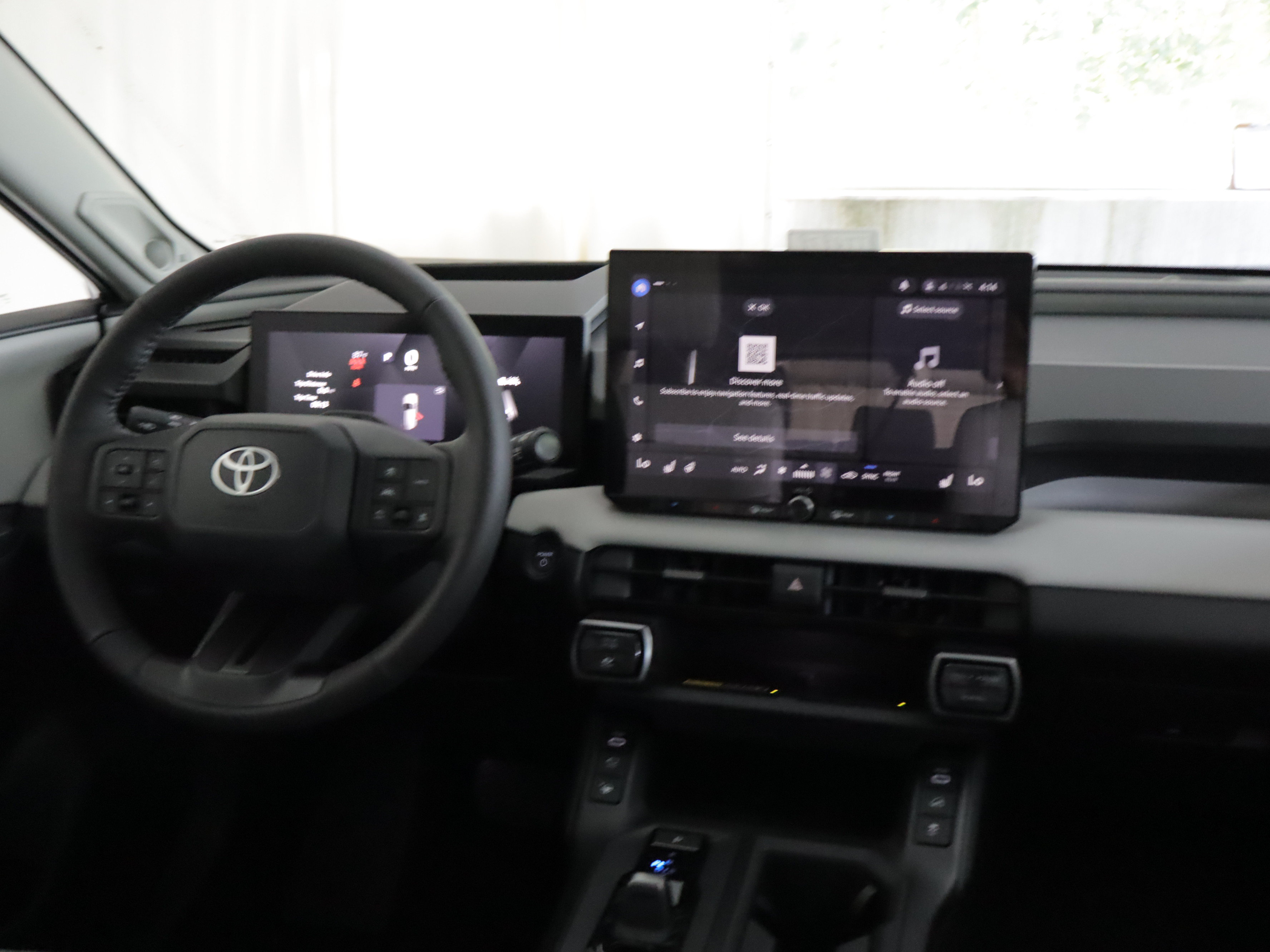 New 2026 Toyota RAV4 Limited AWD/4WD image 2