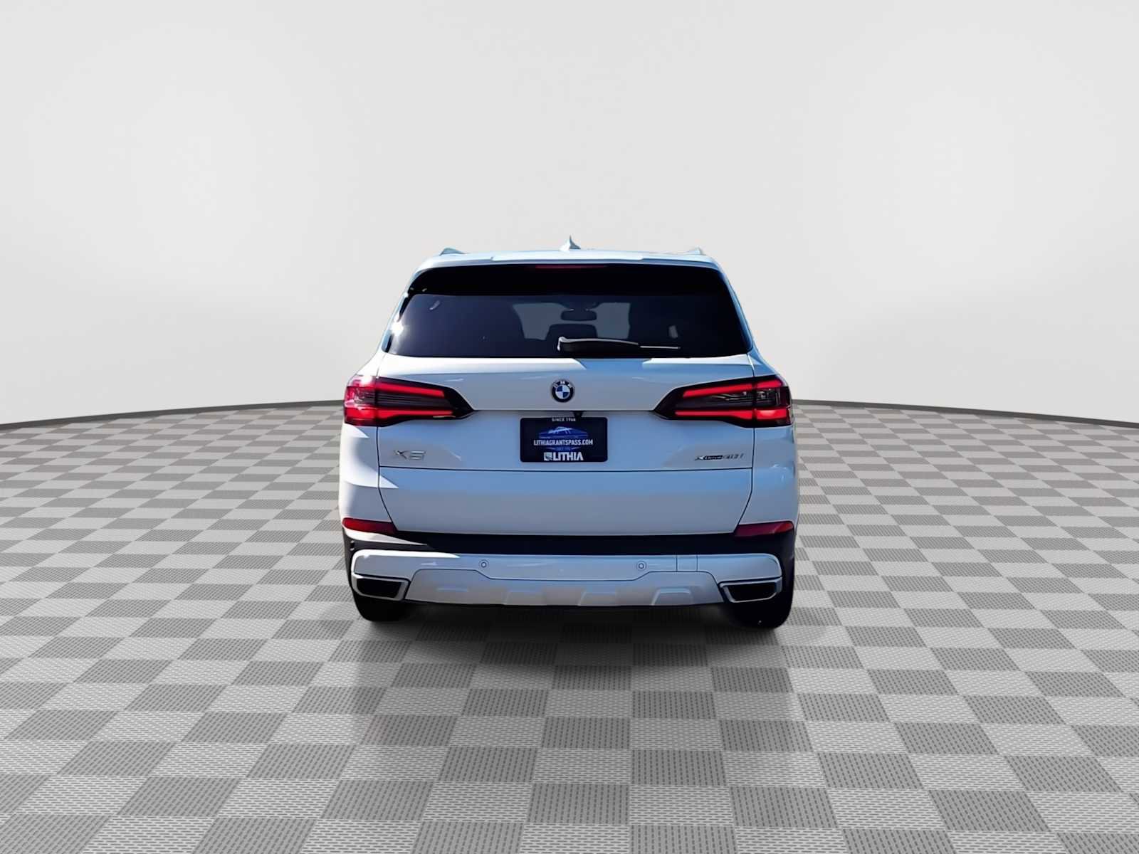 Used 2022 BMW X5 xDrive40i image 7