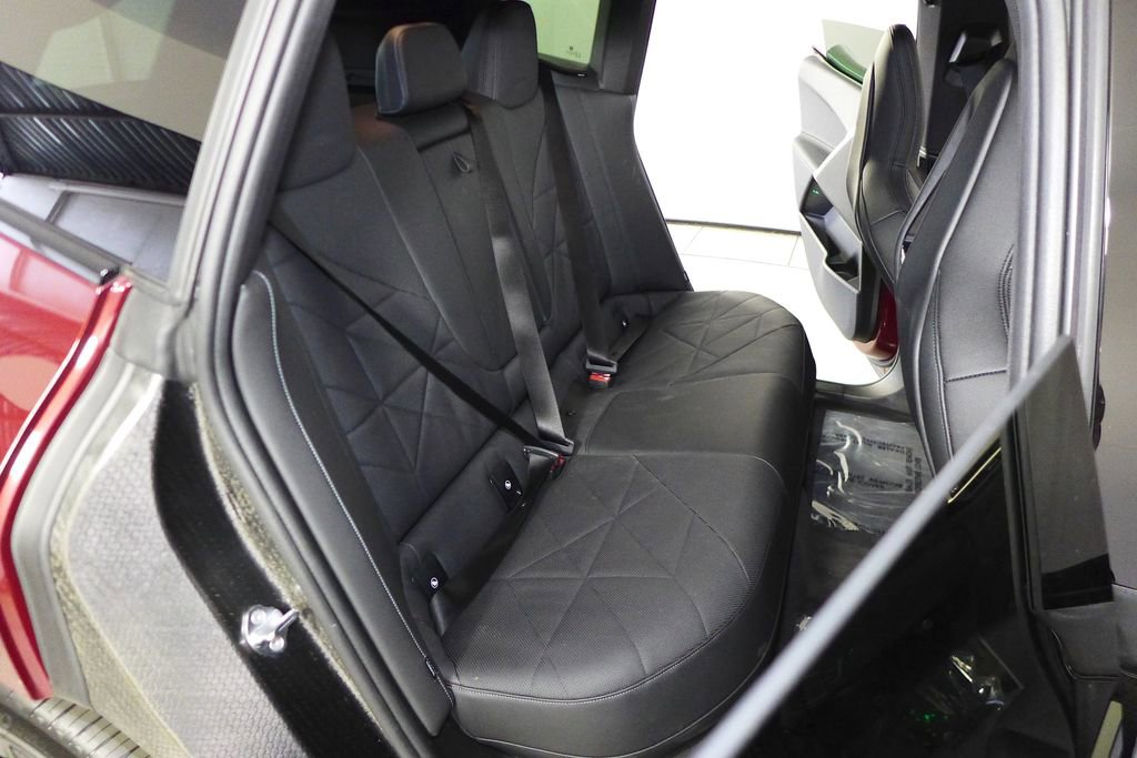 Certified 2023 BMW iX xDrive50 w/ Sport Package image 19