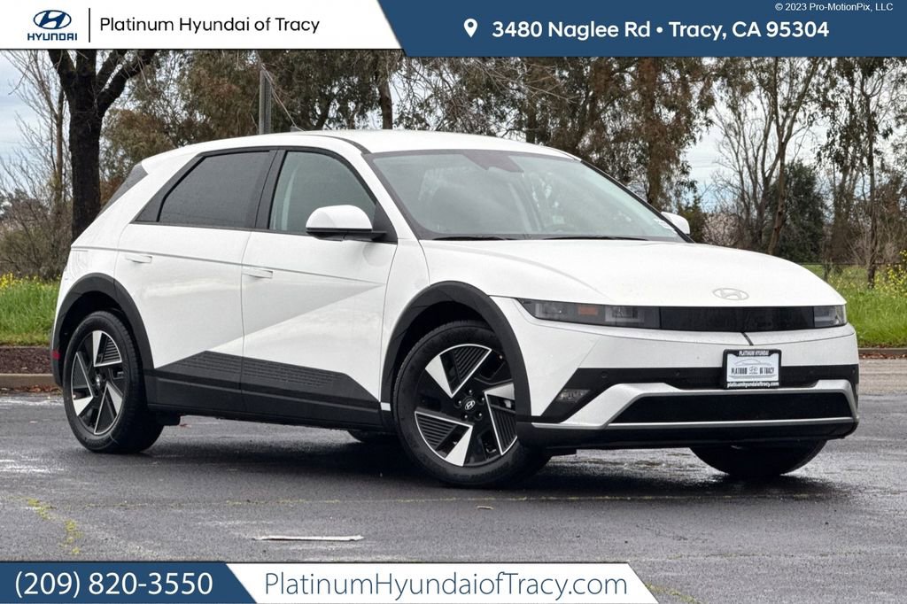 New 2026 Hyundai Ioniq 5 SE image 1