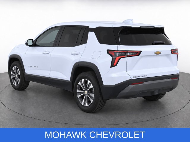 Used 2026 Chevrolet Equinox LT AWD/4WD image 4