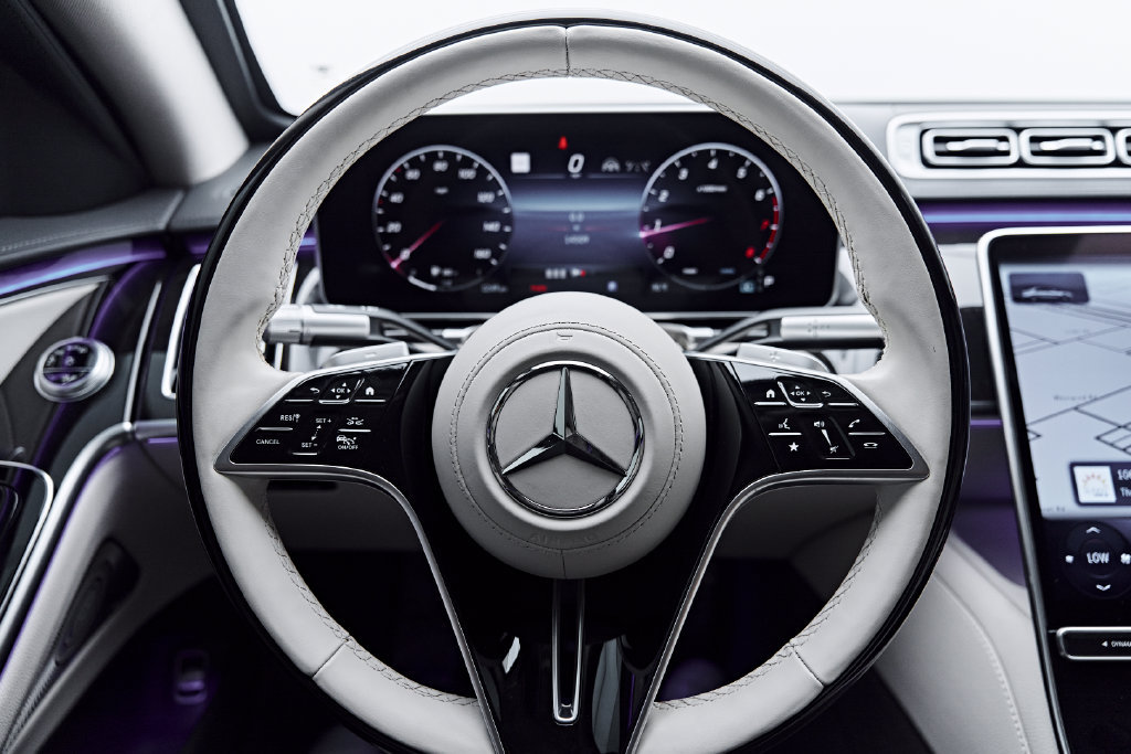 Used 2024 Mercedes-Benz S 580 4MATIC Sedan w/ AMG Line image 46