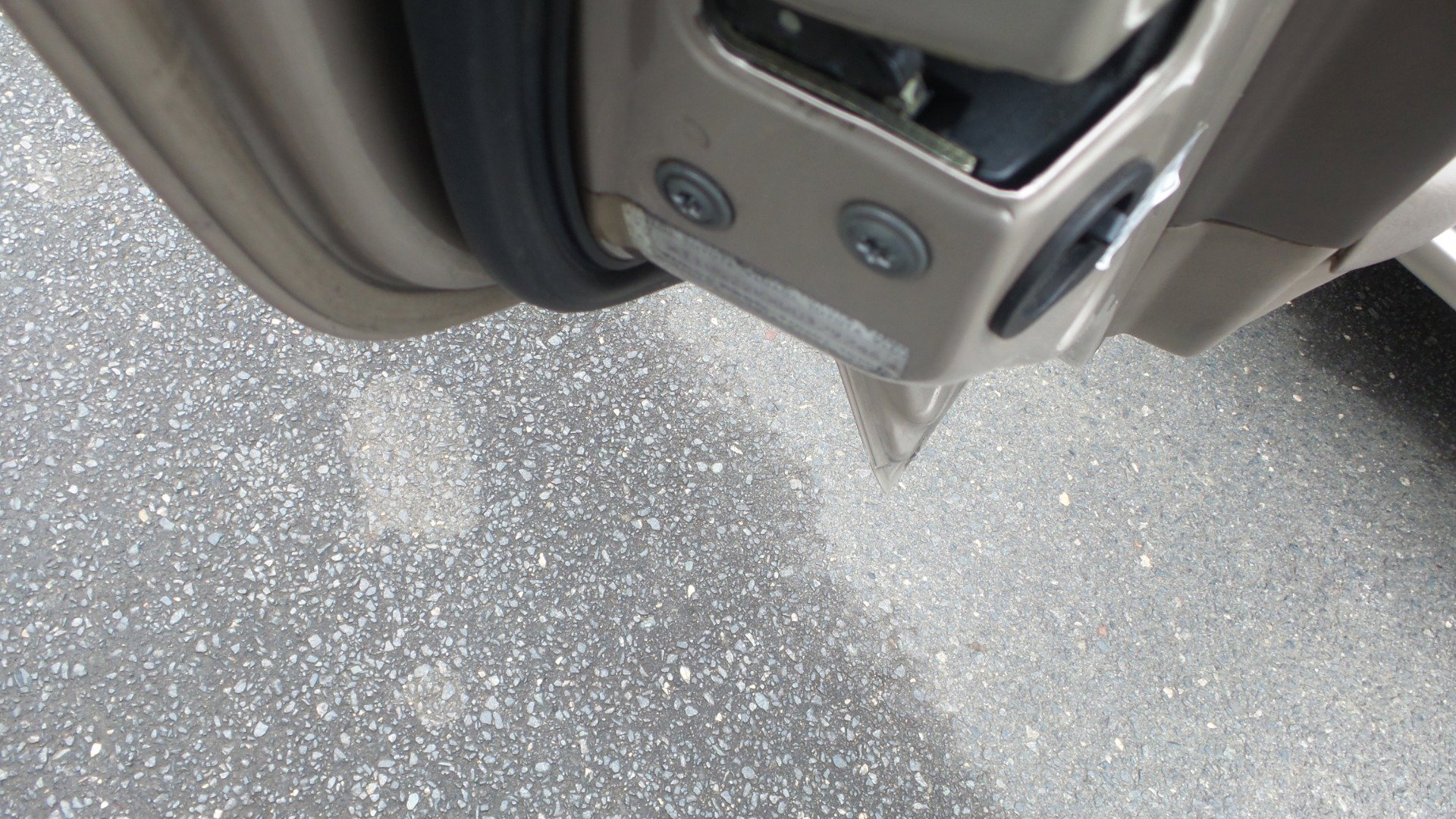 Used 1998 Toyota Camry LE FWD image 28