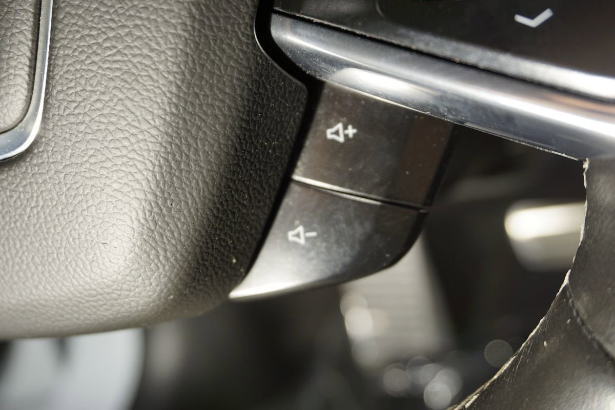 Used 2021 Chevrolet Corvette Stingray Preferred Cpe w/ Z51 Performance Package image 31