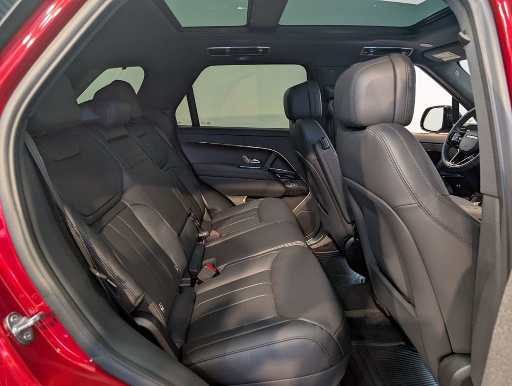 New 2026 Land Rover Range Rover Sport Dynamic SE image 27