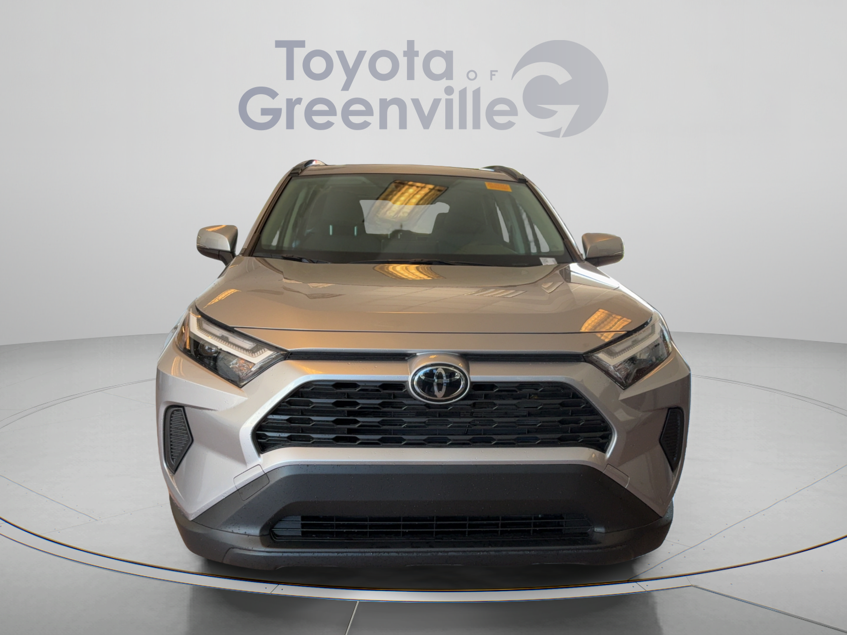 Used 2025 Toyota RAV4 XLE w/ Convenience Package AWD/4WD image 9
